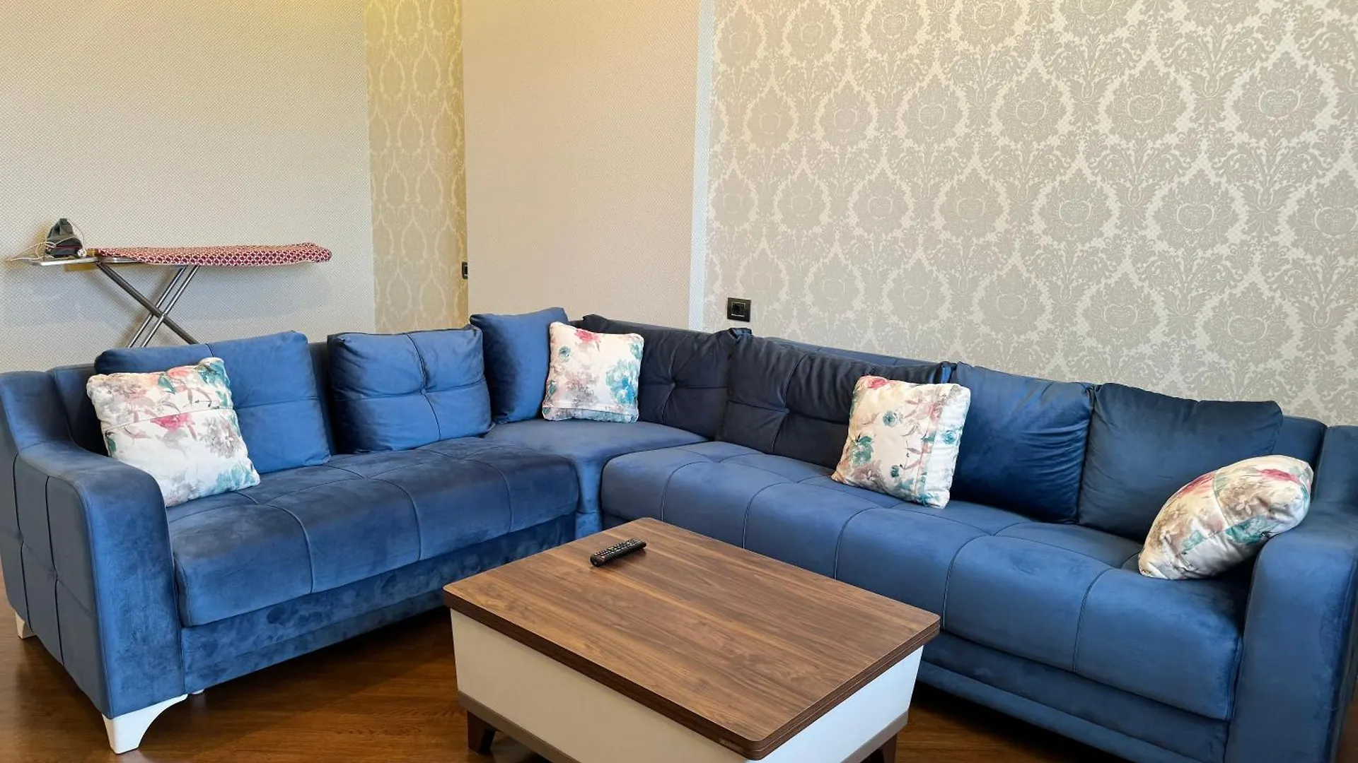 Modern Apartment Baku City Center